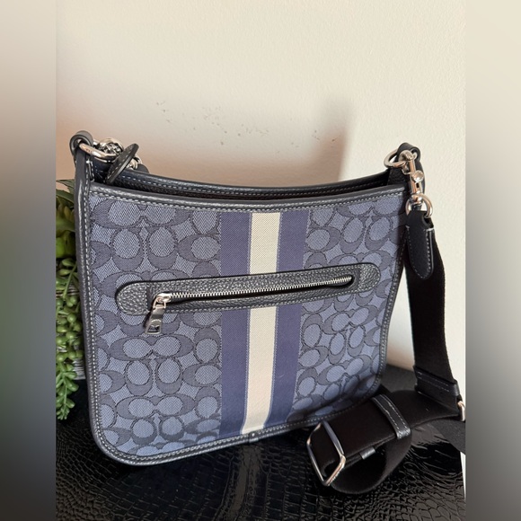 Coach Navy and Black Signature Crossbody - Picture 5 of 7